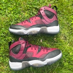 WMNS Jumpman Two Trey ‘Bordeaux’